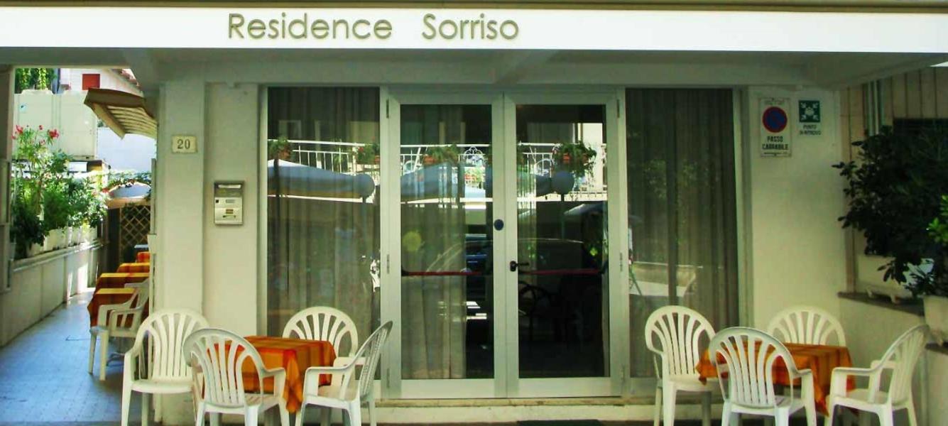 B&B Residence Sorriso Каттолика Экстерьер фото